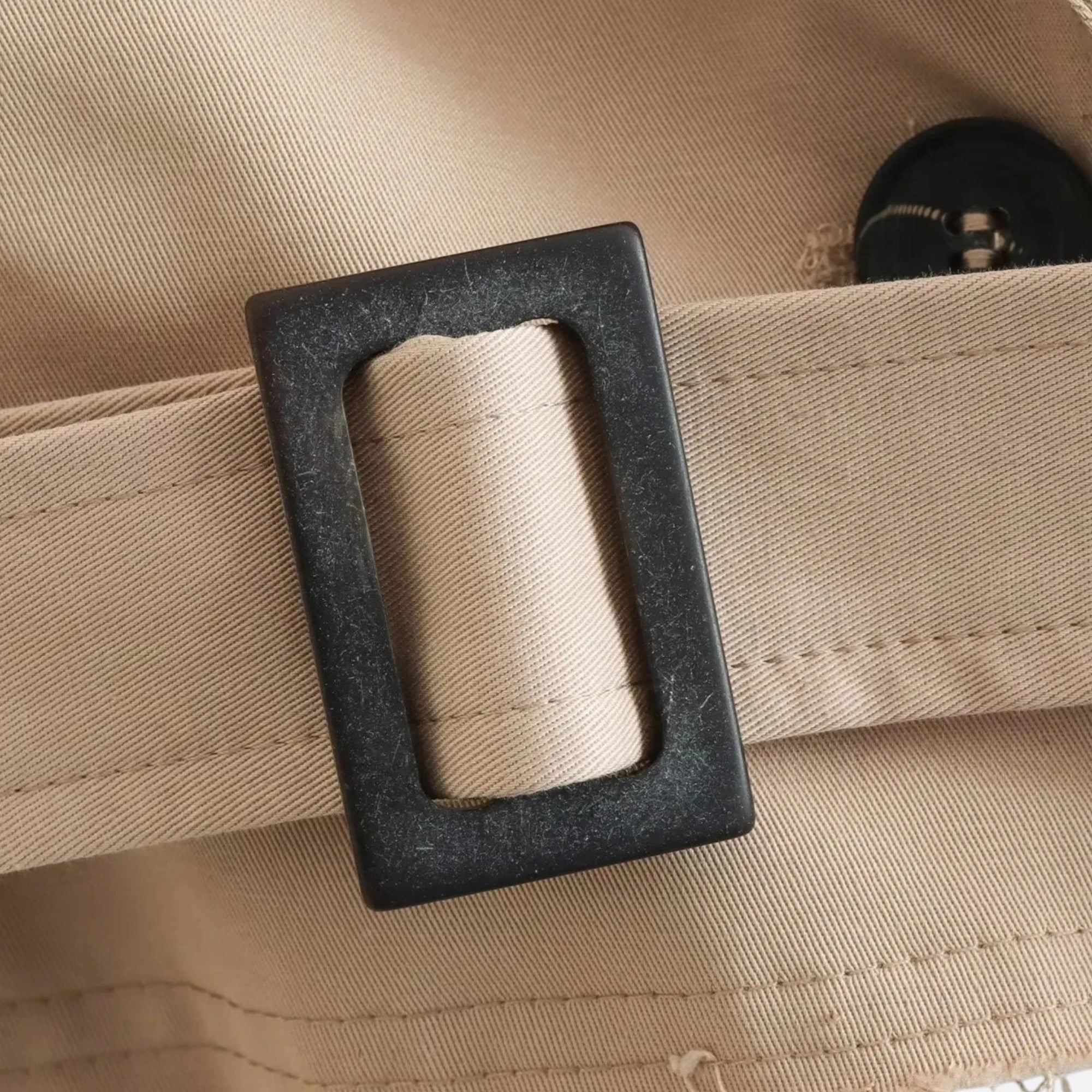 Loranziomode | Trench Court Femme Ceinturé Élégant